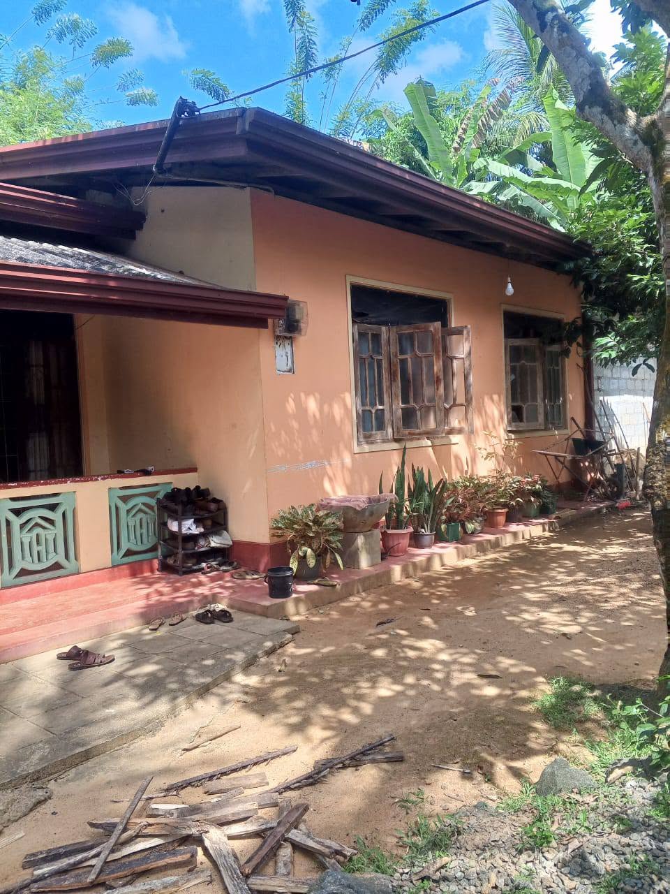 නිවස සහ ඉඩම විකිණීමට – කෑගල්ල, කොටියාකුඹුර