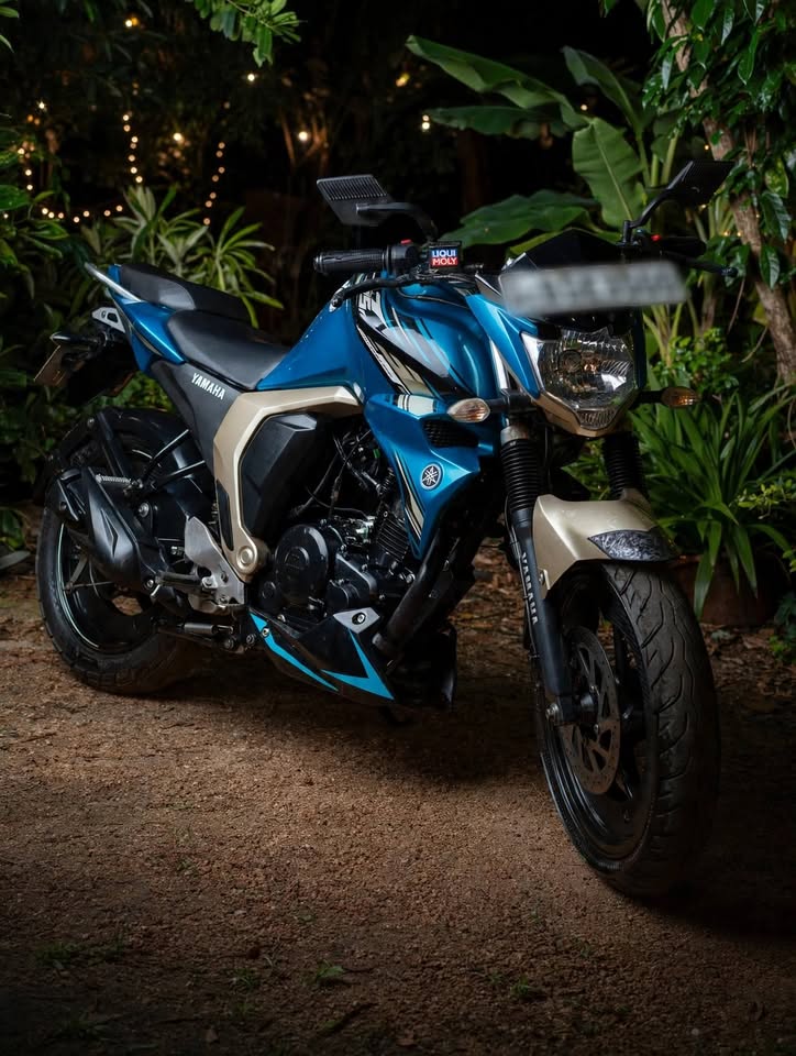 Fz v2 BG- තියෙන්නෙ මීරිගම කොටදෙනියා පාරේ👈   Quick sells or Exchange