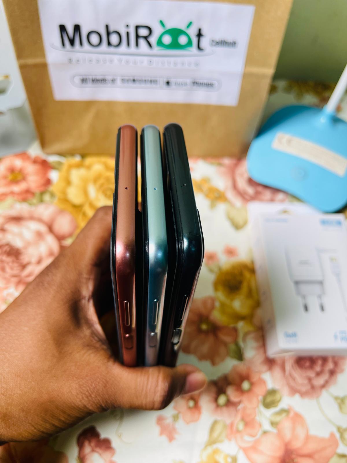 Samsung M 23