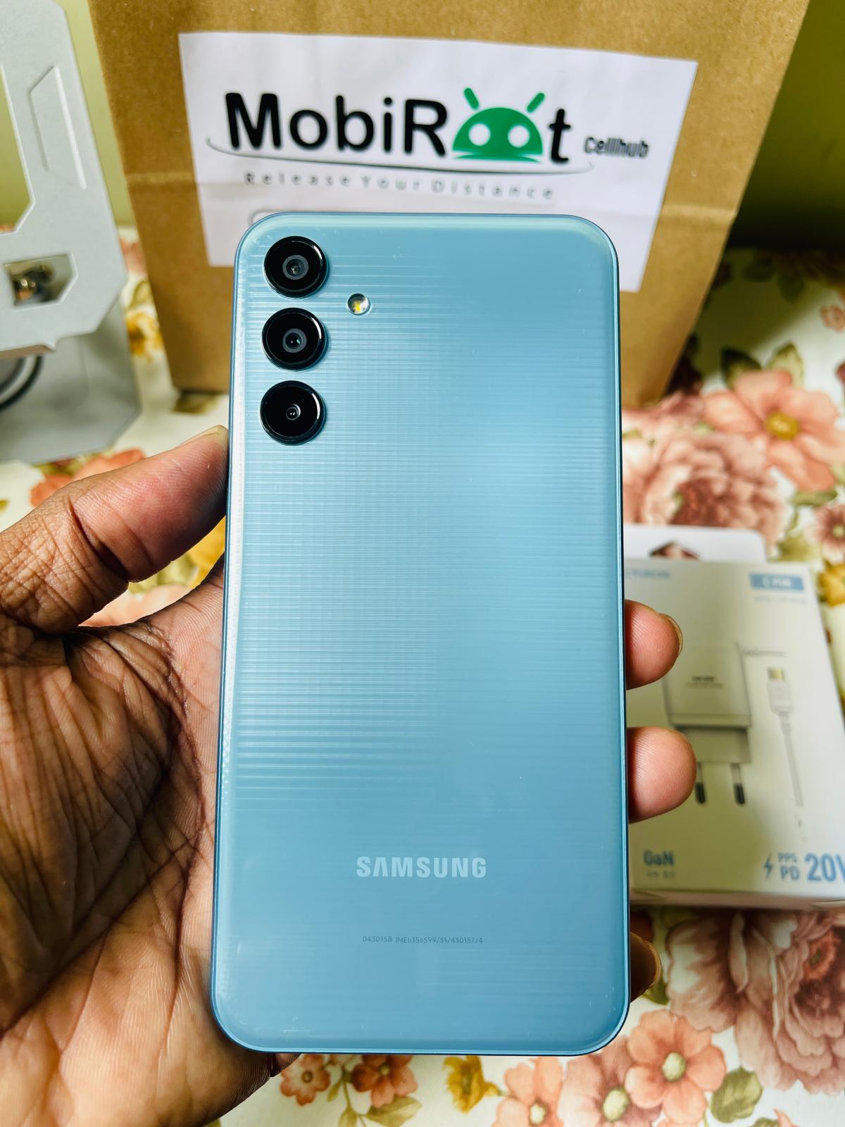 Samsung M 15