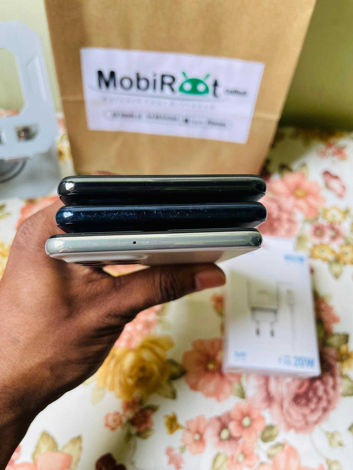 Samsung M 53