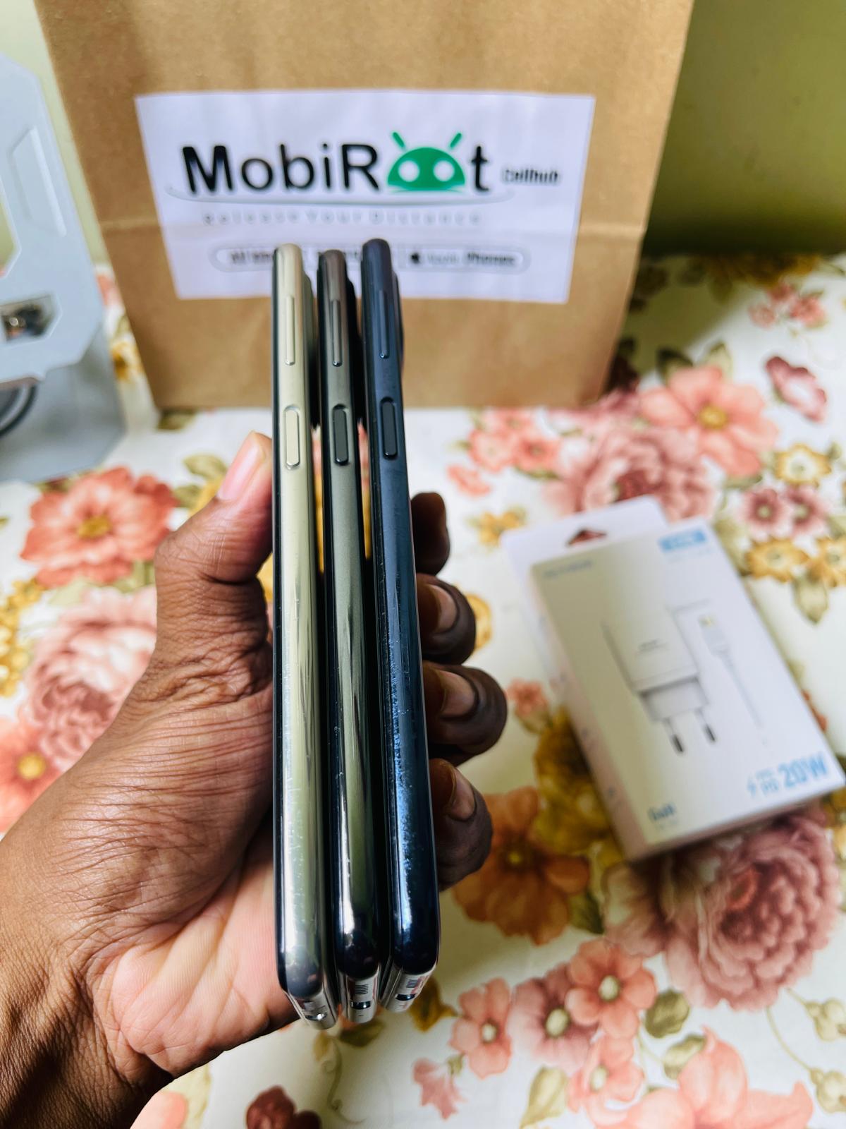 Samsung M 53